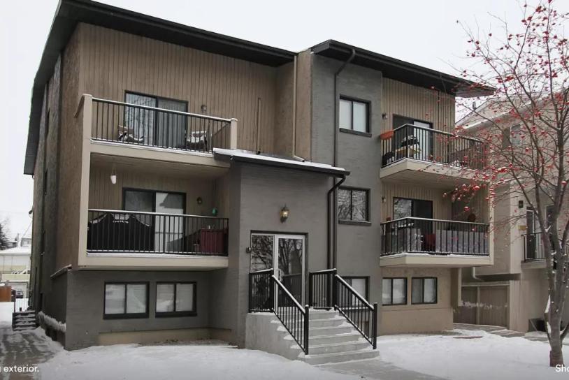 Cozy 2-Bedroom Condo Near Downtown, With Laundry, Parking, Balcony カルガリー エクステリア 写真